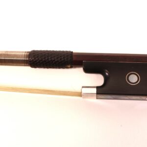Violin bow branded Heliomar Cirilo B-3518