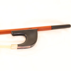 Les Korus German Bass Bow, octagonal stick